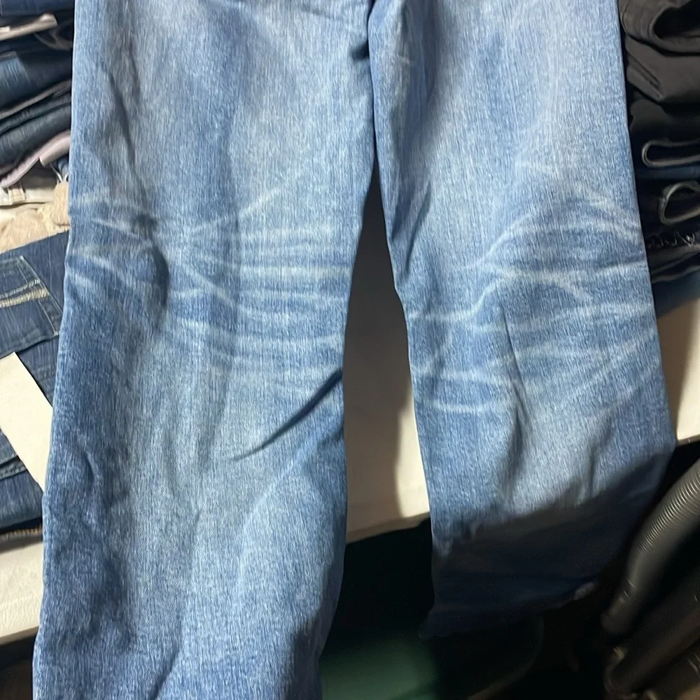 AEO Curvy St. NWOT - Picture 5 of 6